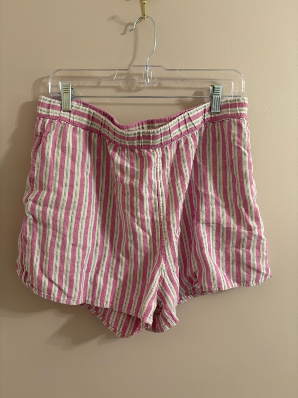 Universal Thread Pink and White Striped Lounge Shorts